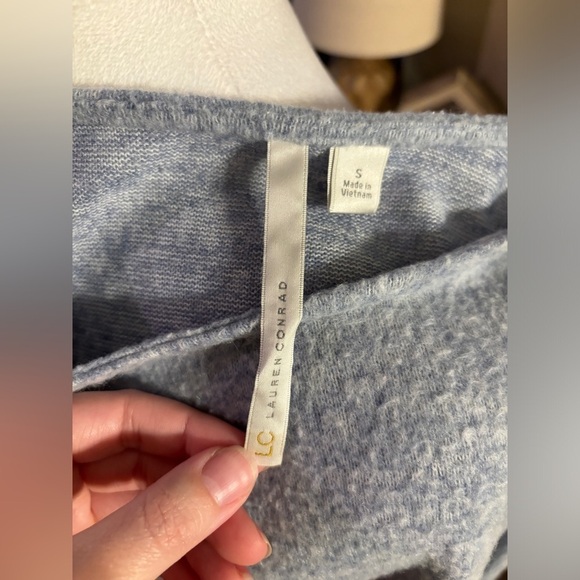 LC Lauren Conrad Multimedia Top - Picture 3 of 6